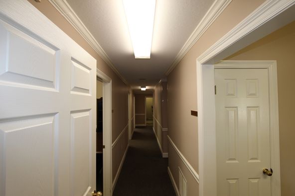 Office Space For Sale/Lease: 101 Madison Plz, Hattiesburg, MS 39402